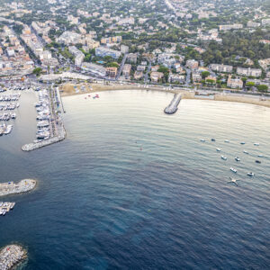 Cavalaire et son port heraclea, station nautique